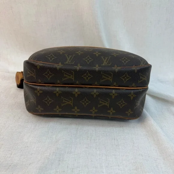 Louis Vuitton Brown Monogram Reporter Bag - Picture 6 of 9